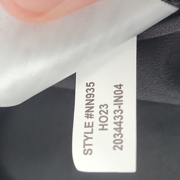 Madewell Pleated Flare-Sleeve Top in True Black size Small NWT NN935 - Picture 14 of 16